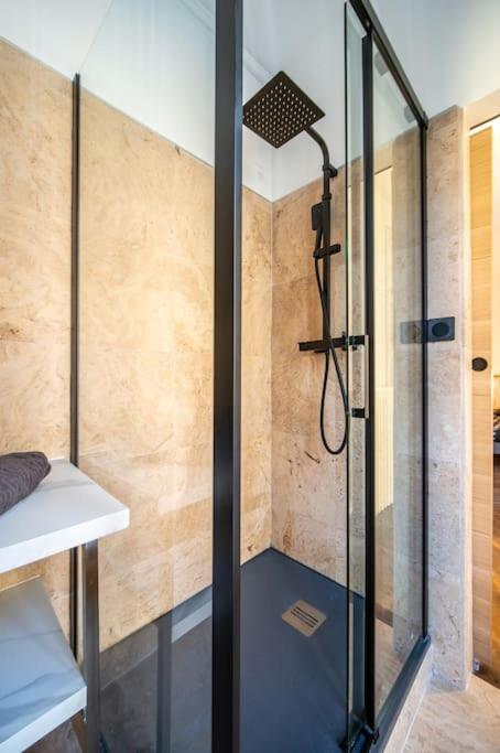 Appartement Tout Equipe 4 Couchages- Vieux Port & Panier Marseille Exterior photo