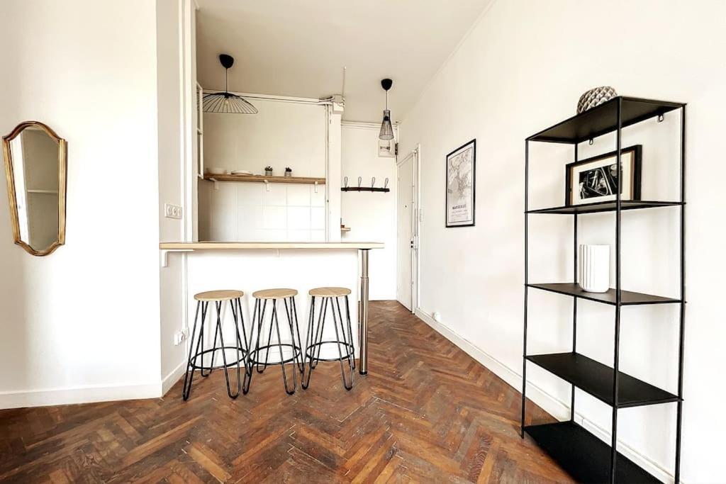 Appartement Tout Equipe 4 Couchages- Vieux Port & Panier Marseille Exterior photo